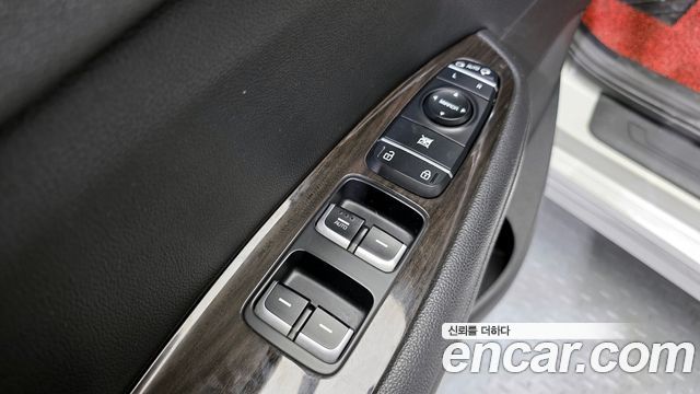 Kia K5 2018 — photo 14