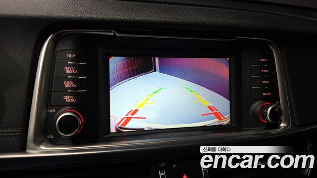 Kia K5 2018 — photo 17