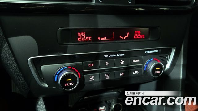 Kia K5 2018 — photo 18