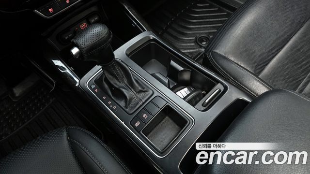 Kia Sorento 2016 — photo 9