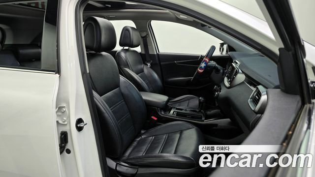 Kia Sorento 2016 — photo 10