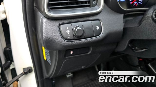 Kia Sorento 2016 — photo 13