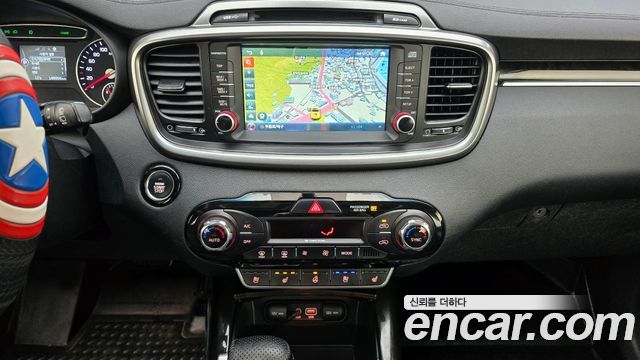 Kia Sorento 2016 — photo 15