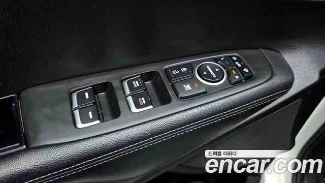 Kia Sorento 2016 — photo 18