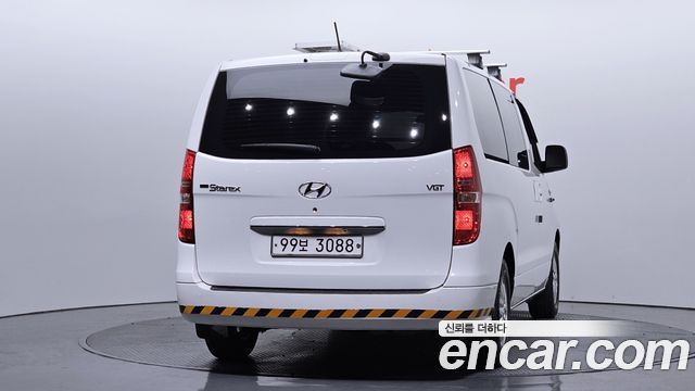 Hyundai Starex 2019 — photo 4