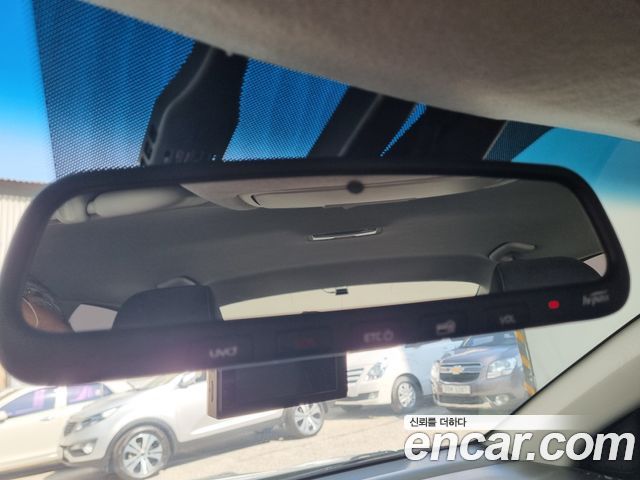 Kia K3 2021 — photo 15