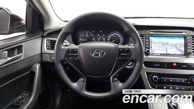 Hyundai Sonata 2017 — photo 13