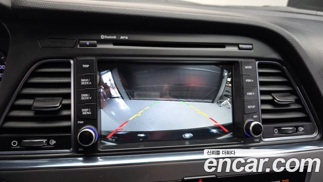 Hyundai Sonata 2017 — photo 16
