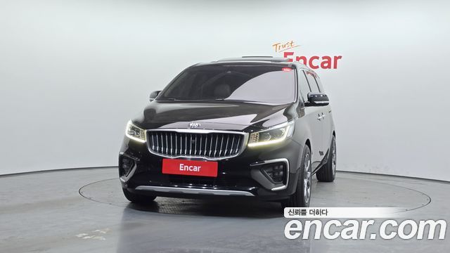 Kia Canival 2019 — photo 3
