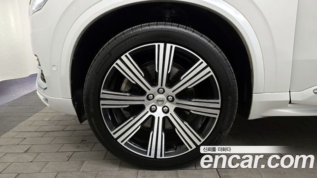 Volvo XC90 2022 — photo 5