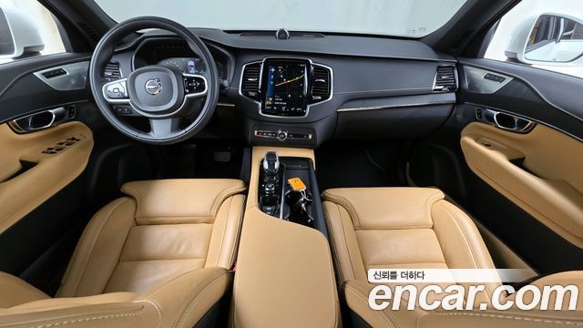Volvo XC90 2022 — photo 7