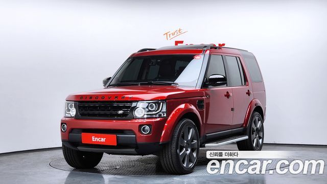 Land Rover Discovery 2016 — photo 1