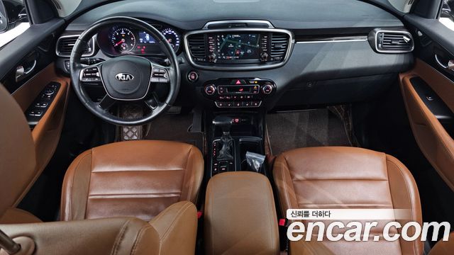 Kia Sorento 2018 — photo 7