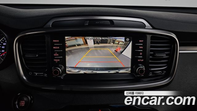 Kia Sorento 2018 — photo 15