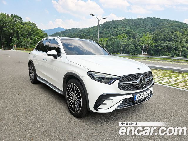Mercedes-Benz GLC-Class 2023 — photo 2