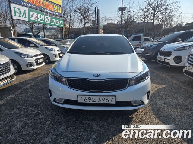 Kia K3 2018 — photo 1