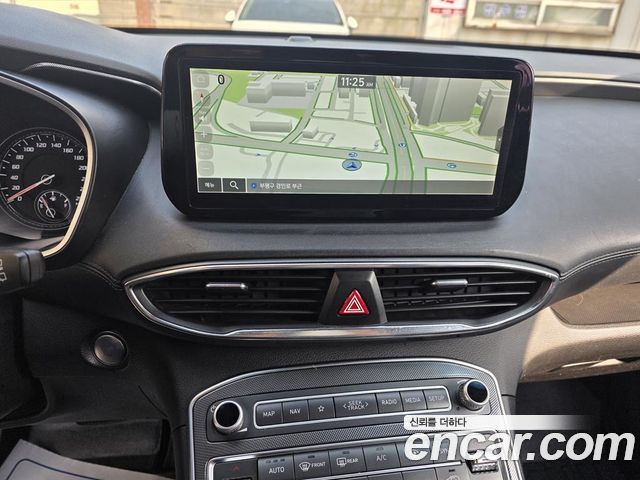 Hyundai Santafe 2021 — photo 10