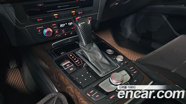 Audi A7 2016 — photo 9