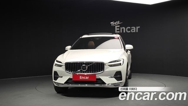 Volvo XC60 2025 — photo 3