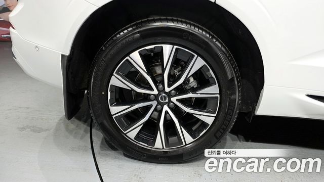 Volvo XC60 2025 — photo 5