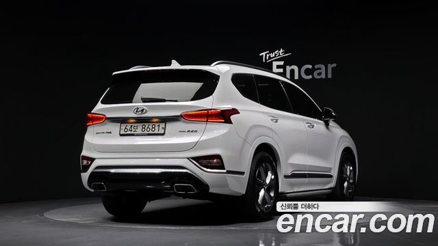 Hyundai Santafe 2019 — photo 2