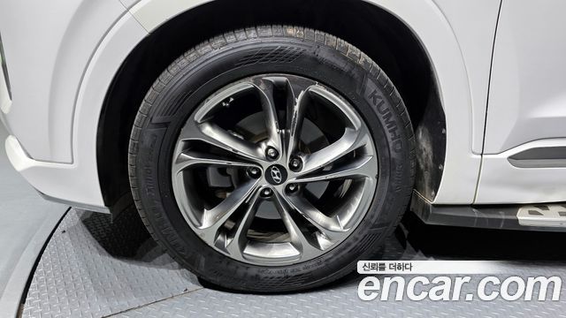Hyundai Santafe 2019 — photo 5