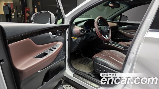 Hyundai Santafe 2019 — photo 11