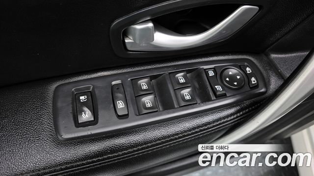 Renault Korea SM5  2013 — photo 18