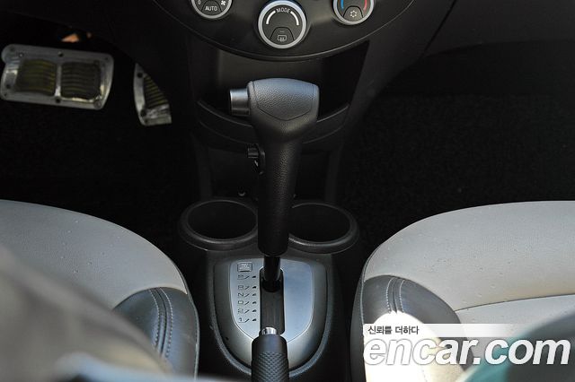 Chevrolet Korea Spark 2012 — photo 12