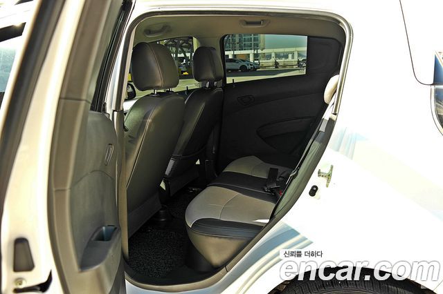Chevrolet Korea Spark 2012 — photo 16