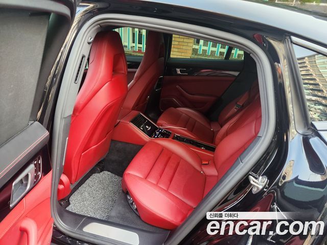 Porsche Panamera 2020 — photo 13