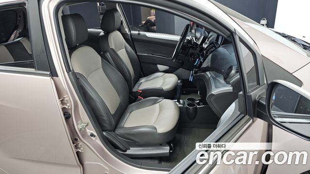 Chevrolet Korea Spark 2012 — photo 12