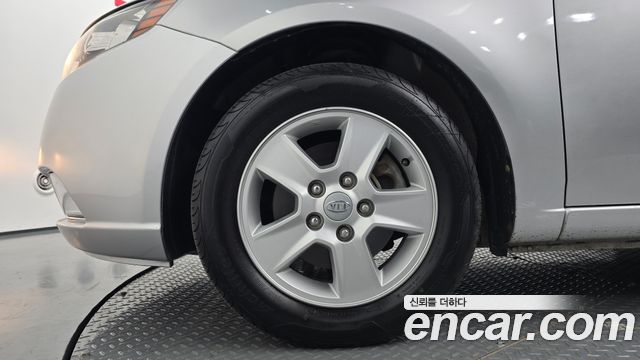 Kia Porte 2013 — photo 5