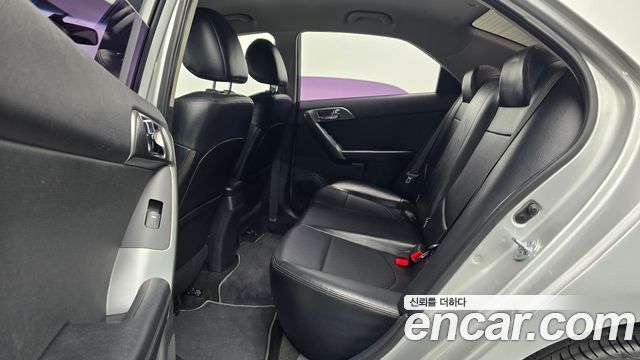 Kia Porte 2013 — photo 12