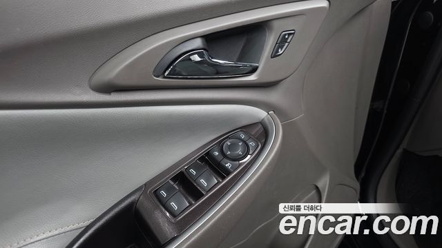 Chevrolet Korea Malibu 2019 — photo 17