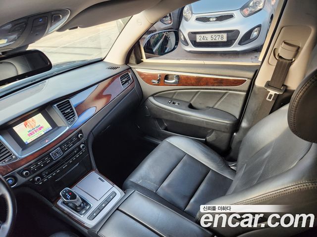 Hyundai Equus 2014 — photo 11