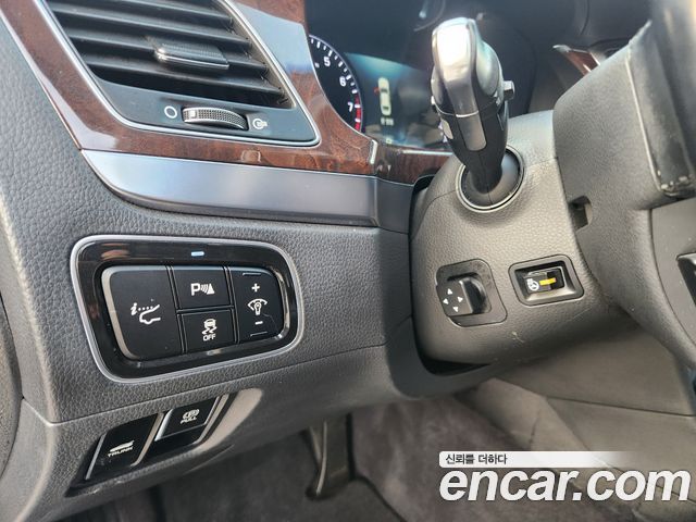 Hyundai Equus 2014 — photo 14