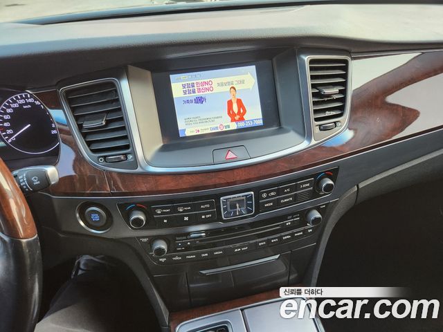 Hyundai Equus 2014 — photo 15