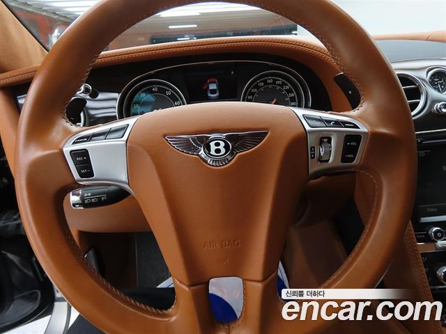 Bentley Continental 2014 — photo 8