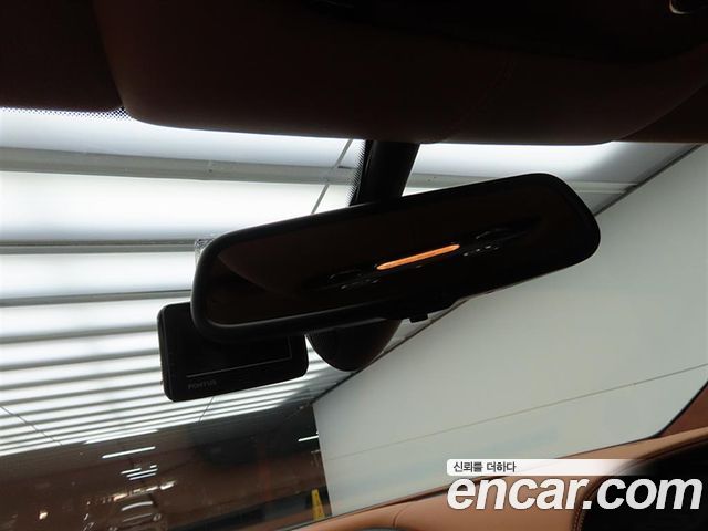 Bentley Continental 2014 — photo 16