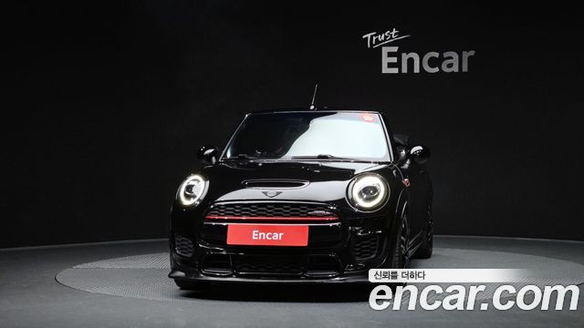 Mini Cooper Convertible 2019 — photo 3