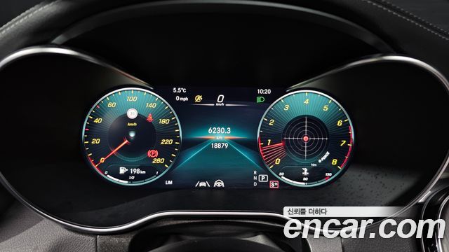 Mercedes-Benz GLC-Class 2023 — photo 8