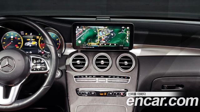 Mercedes-Benz GLC-Class 2023 — photo 14
