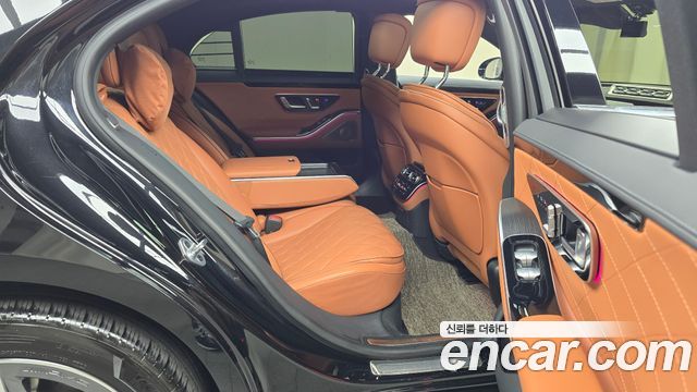 Mercedes-Benz S-Class 2022 — photo 12