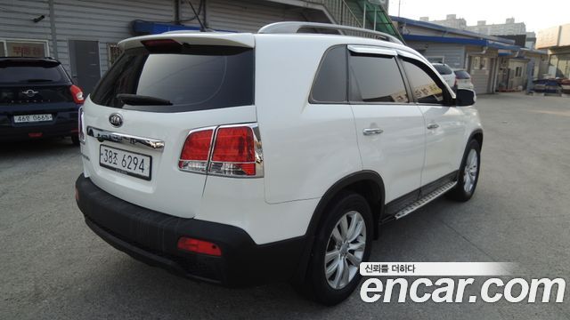 Kia Sorento 2012 — photo 4