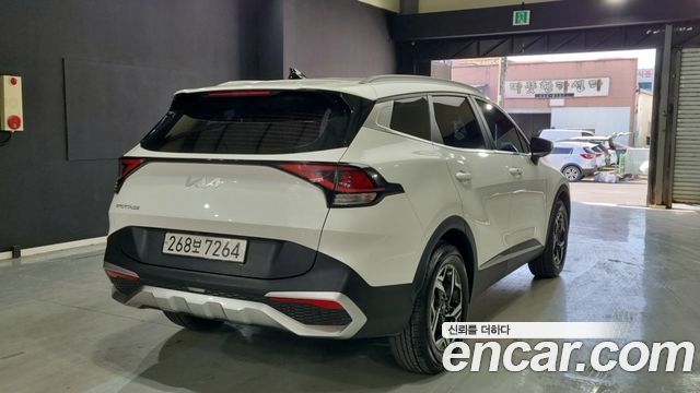 Kia Sportage 2022 — photo 2