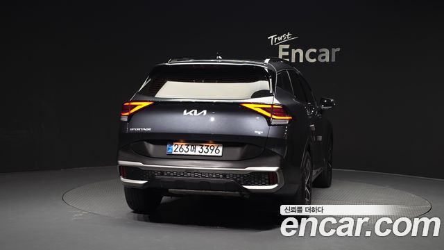Kia Sportage 2022 — photo 4
