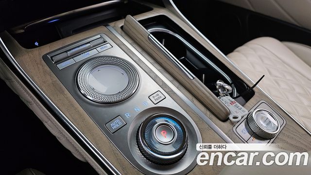 Genesis GV80 2022 — photo 9