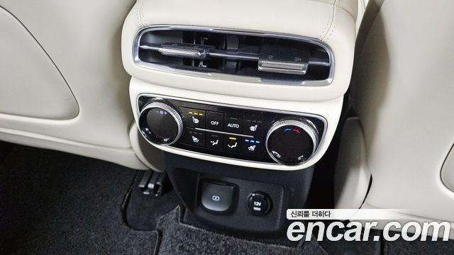 Genesis GV80 2022 — photo 19