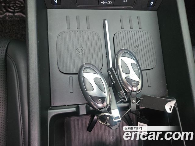 Hyundai Santafe 2024 — photo 13